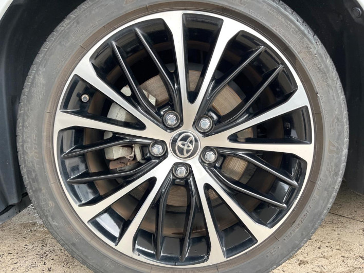 2020 Toyota Camry DAA-AXVH70 (UW-6a0fc81cd372a)[6]