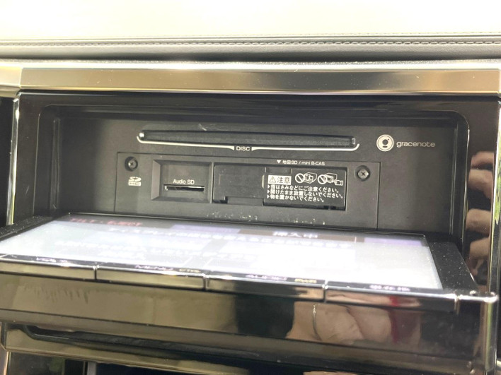 2015 Toyota Alphard Hybrid DAA-AYH30W (UW-6a0fc81e7d7d0)[24]