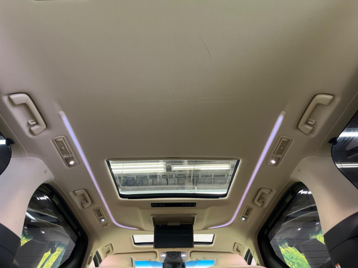 2019 Toyota Alphard Hybrid DAA-AYH30W (UW-6a0fc81f51080)[21]