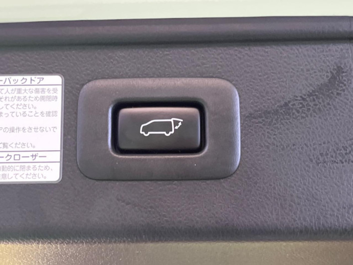 2019 Toyota Alphard Hybrid DAA-AYH30W (UW-6a0fc81f51080)[22]