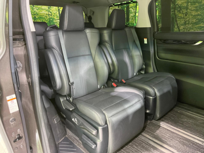 2020 Toyota Alphard Hybrid 6AA-AYH30W (UW-6a0fc820132a6)[12]