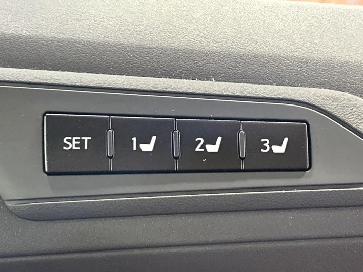 2022 Toyota Alphard Hybrid 6AA-AYH30W (UW-6a0fc820a5c96)[20]