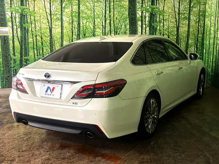 2019 Toyota Crown Hybrid 6AA-AZSH20 (UW-6a0fc82238e73)[25]