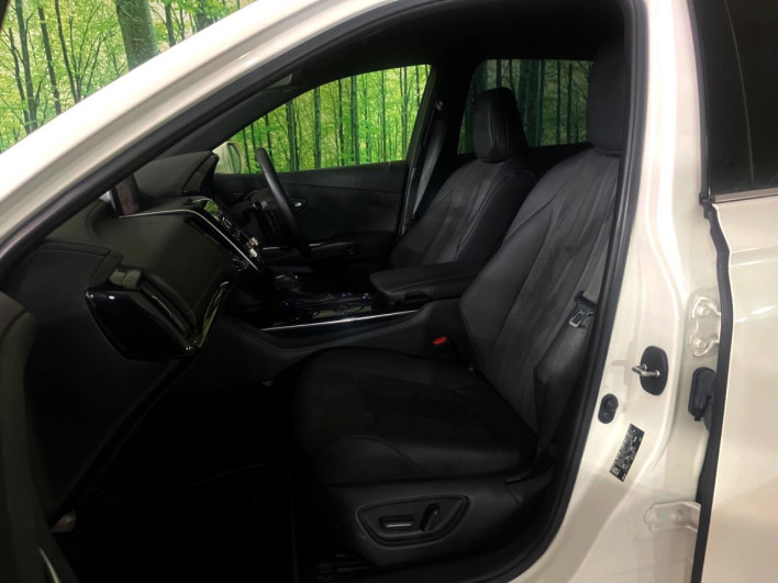 2019 Toyota Crown Hybrid 6AA-AZSH20 (UW-6a0fc82238e73)[10]