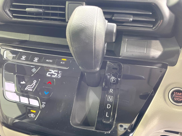 2021 Nissan Roox 5AA-B44A (UW-6a0fc8323ab97)[19]