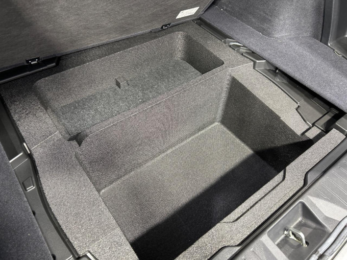 2015 Subaru Legacy Outback DBA-BS9 (UW-6a0fc83f6dd5f)[5]