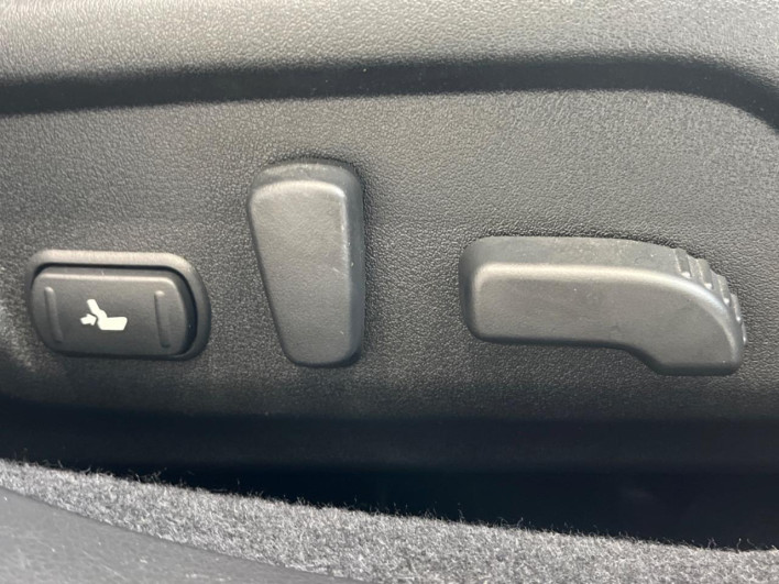 2017 Subaru Legacy Outback DBA-BS9 (UW-6a0fc840b7bff)[28]