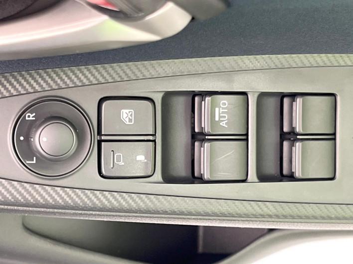 2016 Mazda Demio DBA-DJ3FS (UW-6a0fc84b7f472)[13]