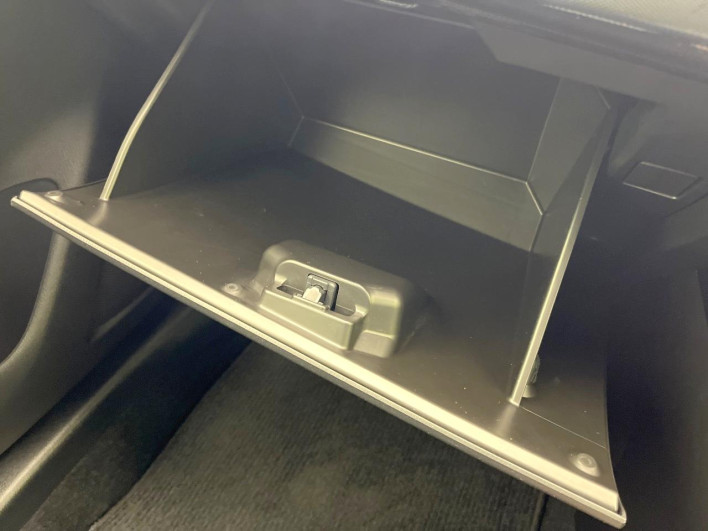 2016 Mazda Demio DBA-DJ3FS (UW-6a0fc84b7f472)[25]