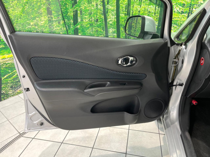 2013 Nissan Note DBA-E12 (UW-6a0fc8509e575)[18]