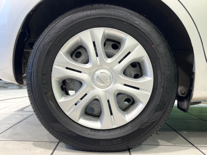 2013 Nissan Note DBA-E12 (UW-6a0fc8509e575)[25]
