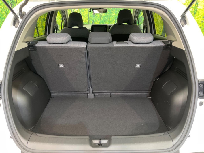 2022 Nissan Note 6AA-E13 (UW-6a0fc8532d638)[28]