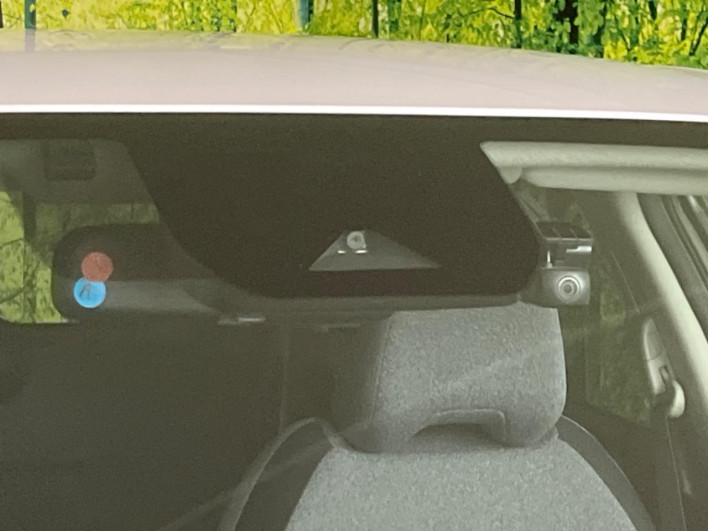 2022 Nissan Note 6AA-E13 (UW-6a0fc8532d638)[5]