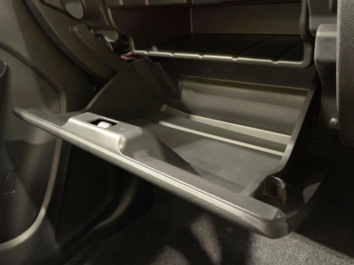 2019 Suzuki Ignis DAA-FF21S (UW-6a0fc857abe58)[20]