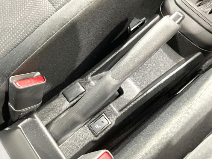 2019 Suzuki Ignis DAA-FF21S (UW-6a0fc857abe58)[17]