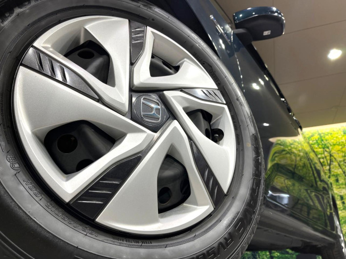 2019 Honda Freed hybrid DAA-GB7 (UW-6a0fc85f94e34)[27]