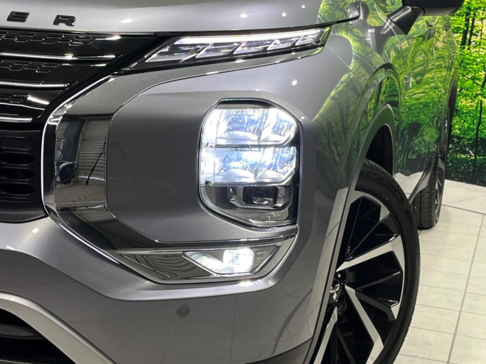 2022 Mitsubishi OUTLANDER PHEV 5LA-GN0W (UW-6a0fc86d90f95)[21]
