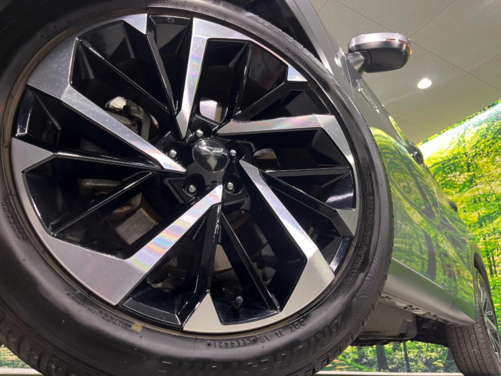 2022 Mitsubishi OUTLANDER PHEV 5LA-GN0W (UW-6a0fc86d90f95)[14]