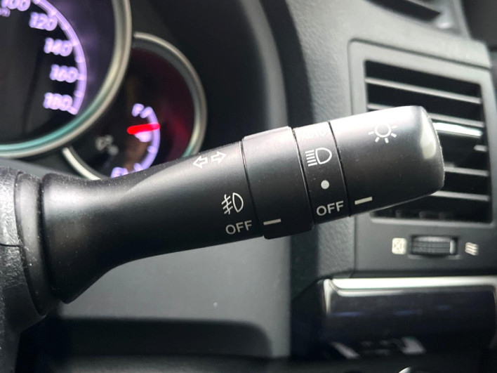2013 Toyota Mark X DBA-GRX130 (UW-6a0fc87423522)[9]
