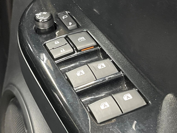 2024 Toyota Hilux 3DF-GUN125 (UW-6a0fc87f7d37c)[22]