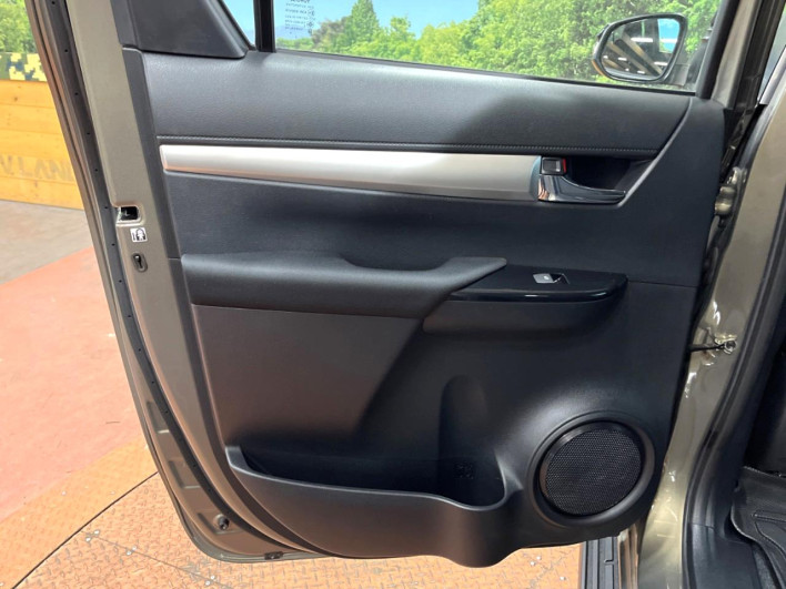 2024 Toyota Hilux 3DF-GUN125 (UW-6a0fc87f7d37c)[11]