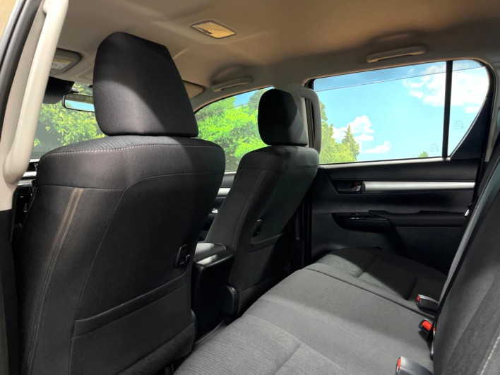 2024 Toyota Hilux 3DF-GUN125 (UW-6a0fc87f7d37c)[9]
