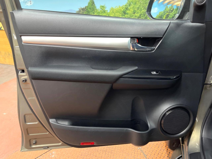 2024 Toyota Hilux 3DF-GUN125 (UW-6a0fc87f7d37c)[7]