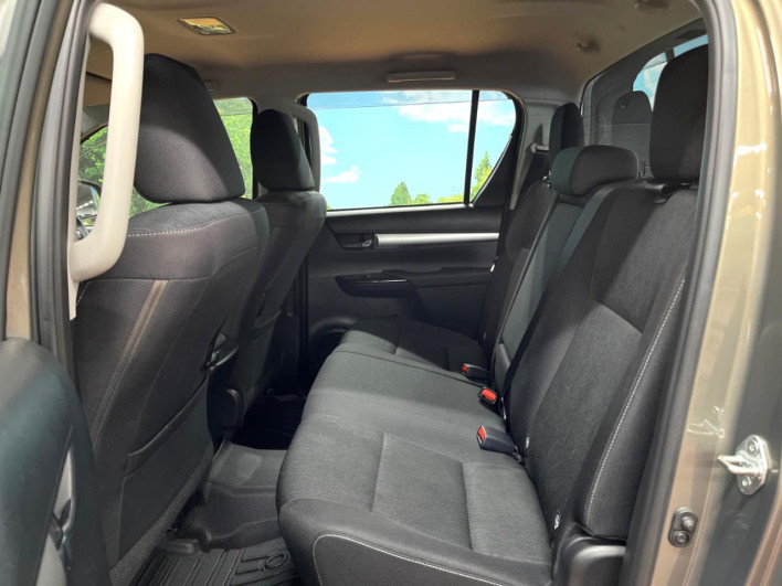 2024 Toyota Hilux 3DF-GUN125 (UW-6a0fc87f7d37c)[10]