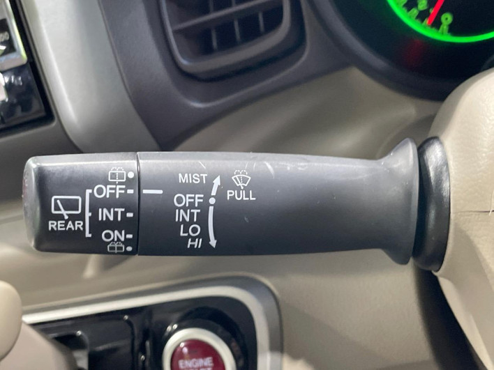 2012 Honda N-BOX DBA-JF1 (UW-6a0fc89893d4a)[28]