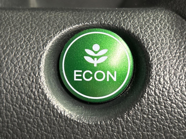 2013 Honda N-BOX CUSTOM DBA-JF1 (UW-6a0fc89a70541)[24]