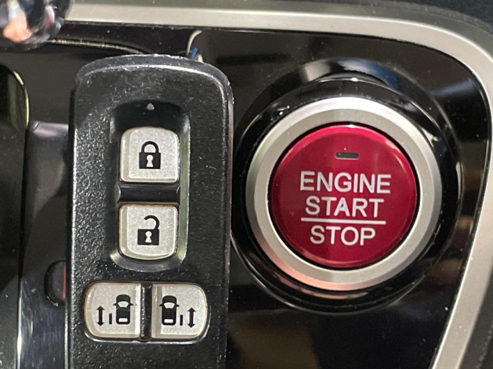 2016 Honda N-BOX DBA-JF1 (UW-6a0fc89d0a860)[5]