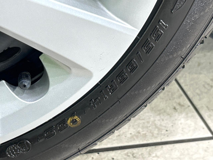 2019 Honda N-BOX DBA-JF3 (UW-6a0fc8a1501da)[18]