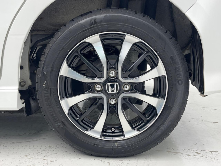 2019 Honda N-BOX CUSTOM 6BA-JF3 (UW-6a0fc8a1c74bd)[6]