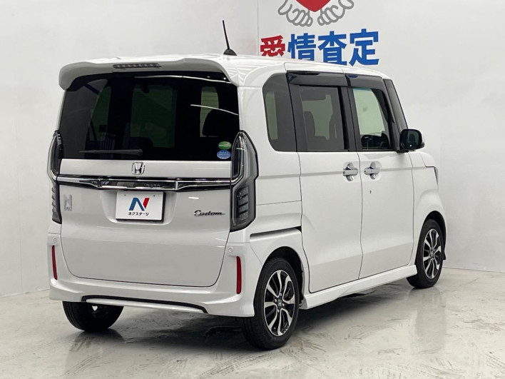 2019 Honda N-BOX CUSTOM 6BA-JF3 (UW-6a0fc8a1c74bd)[20]