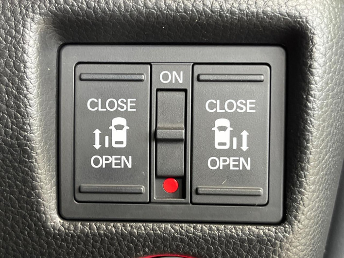 2022 Honda N-BOX CUSTOM 6BA-JF3 (UW-6a0fc8a5980b0)[27]