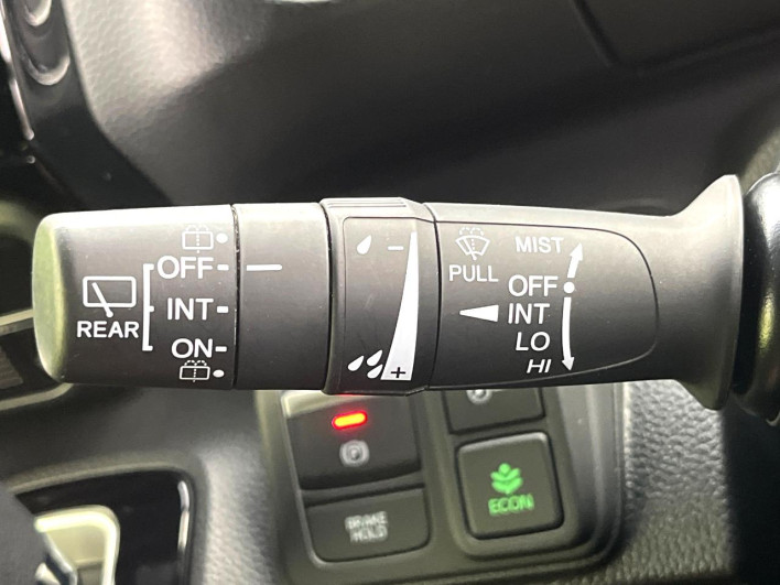2022 Honda N-BOX CUSTOM 6BA-JF3 (UW-6a0fc8a98350f)[15]