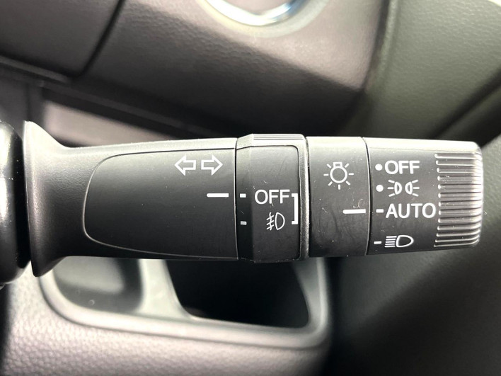 2022 Honda N-BOX CUSTOM 6BA-JF3 (UW-6a0fc8a98350f)[14]