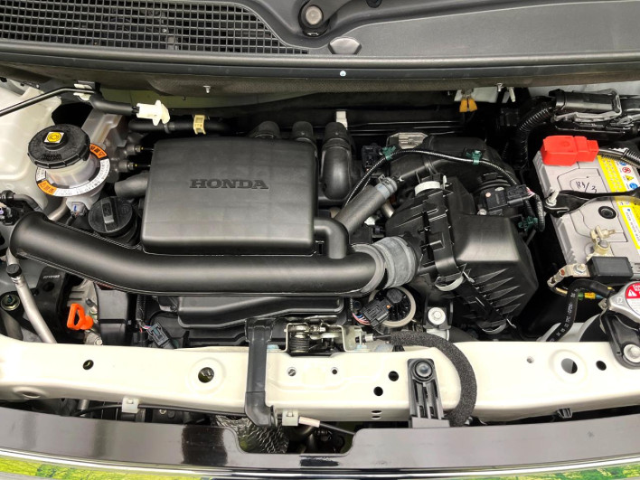 2022 Honda N-BOX CUSTOM 6BA-JF3 (UW-6a0fc8a98350f)[5]