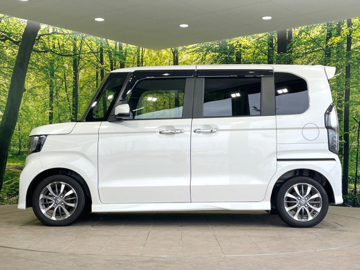 2022 Honda N-BOX CUSTOM 6BA-JF3 (UW-6a0fc8a98c264)[5]