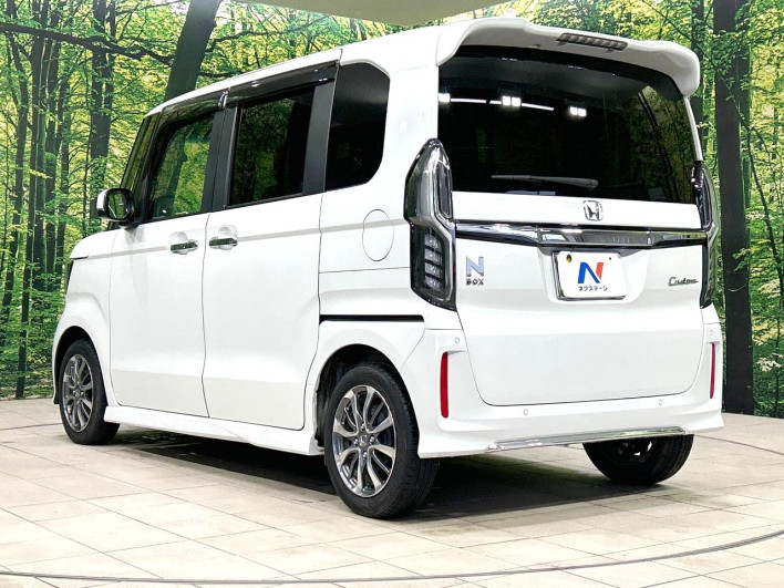 2023 Honda N-BOX CUSTOM 6BA-JF3 (UW-6a0fc8ab7092c)[28]
