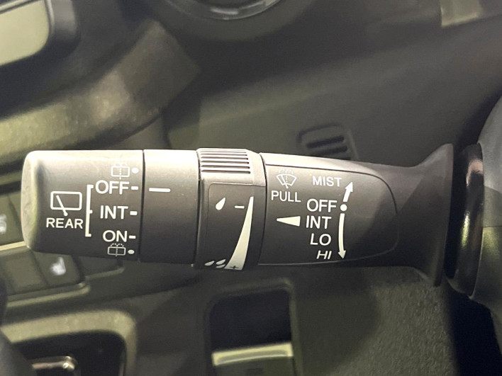 2023 Honda N-BOX CUSTOM 6BA-JF5 (UW-6a0fc8ac725a1)[17]