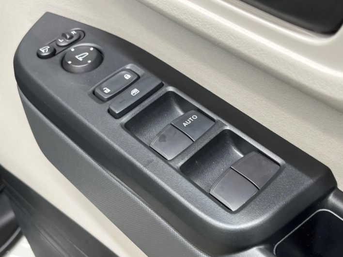 2025 Honda N-BOX 6BA-JF5 (UW-6a0fc8af90765)[26]