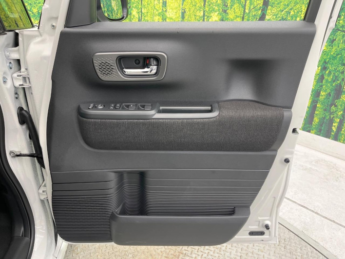 2025 Honda N-BOX CUSTOM 6BA-JF5 (UW-6a0fc8afacdc7)[28]