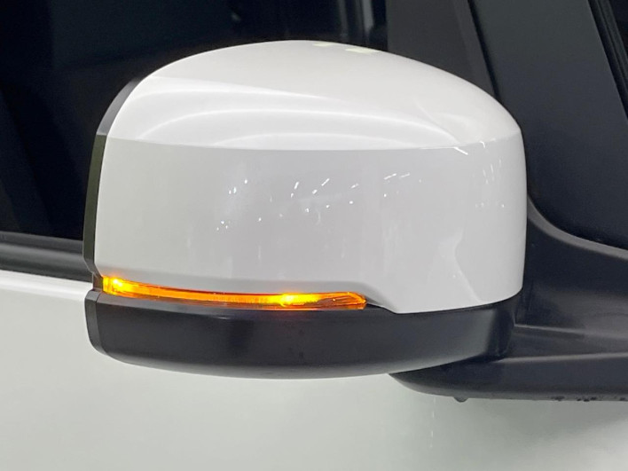 2025 Honda N-BOX CUSTOM 6BA-JF5 (UW-6a0fc8afacdc7)[14]