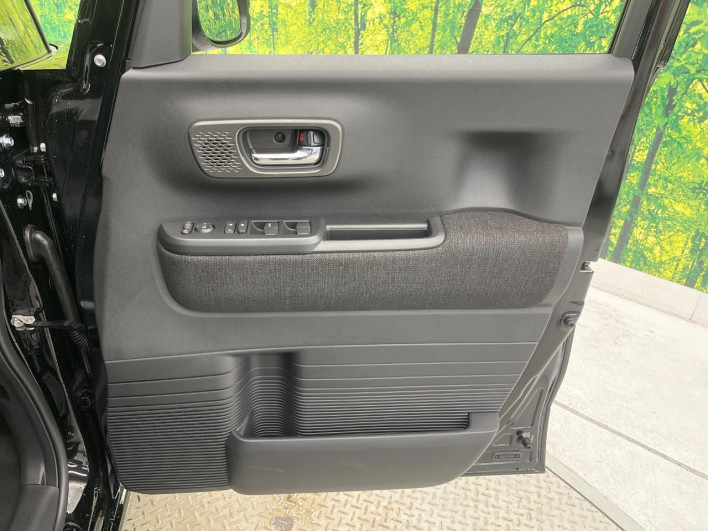 2026 Honda N-BOX CUSTOM 6BA-JF5 (UW-6a0fc8b1cde44)[28]