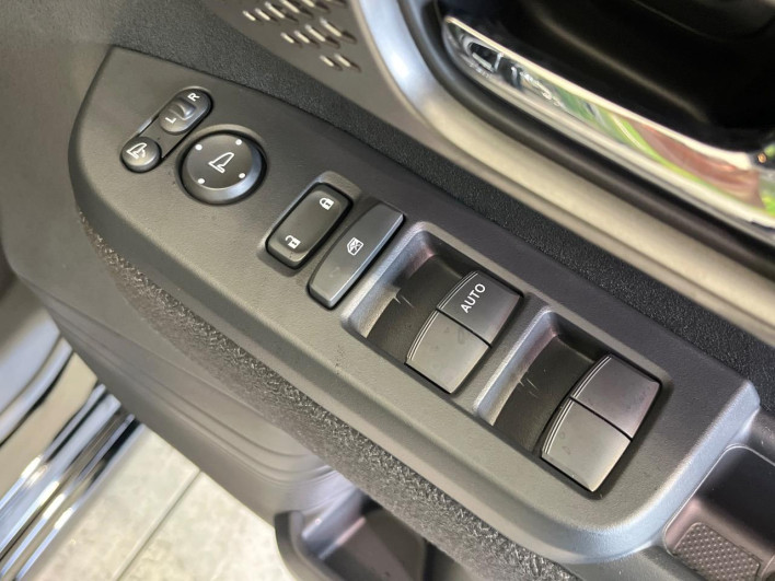 2026 Honda N-BOX CUSTOM 6BA-JF5 (UW-6a0fc8b255162)[29]