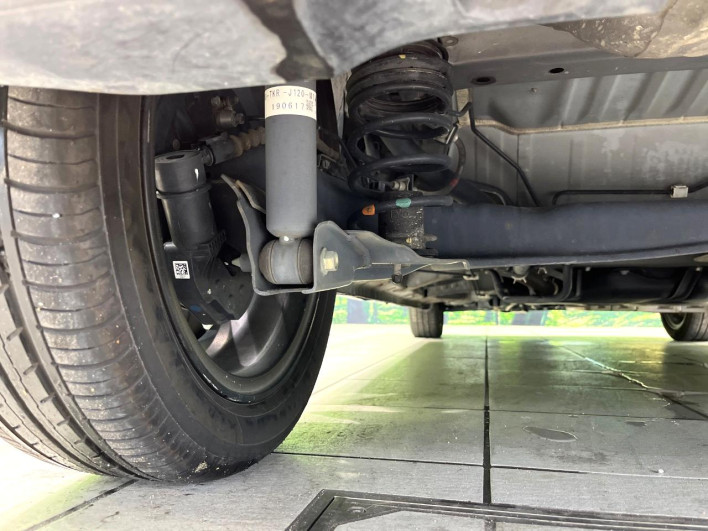 2019 Honda N-WGN Custom 6BA-JH3 (UW-6a0fc8bc64281)[28]
