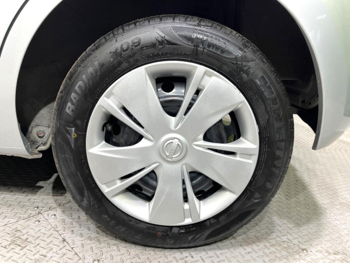 2014 Nissan March DBA-K13 (UW-6a0fc8beb9792)[20]