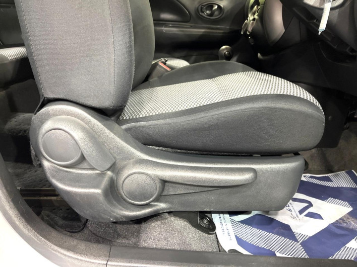 2014 Nissan March DBA-K13 (UW-6a0fc8beb9792)[26]