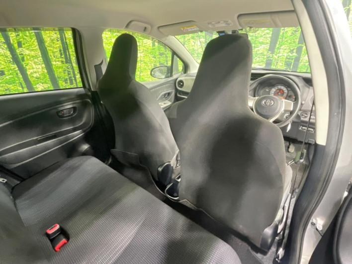 2015 Toyota Vitz DBA-KSP130 (UW-6a0fc8c89d3de)[24]